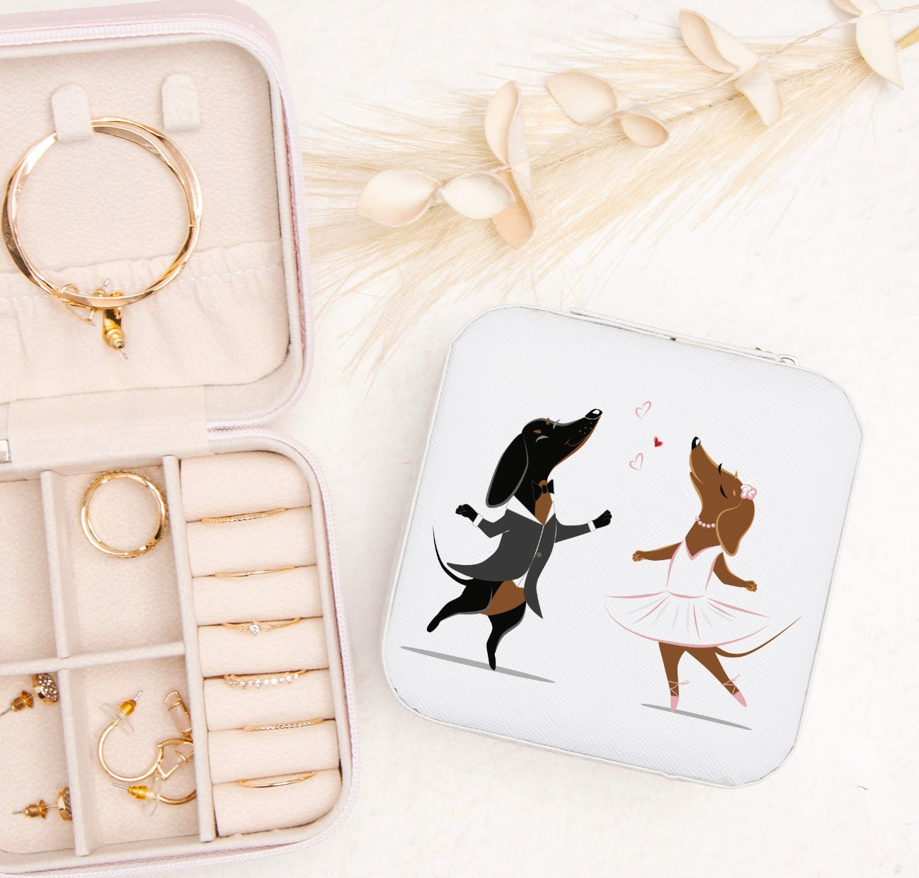 Travel Jewelry Box - Dancing Dachshunds
