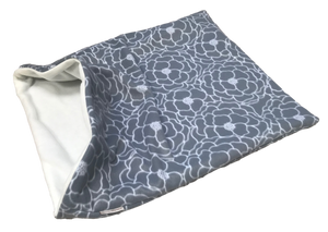 Elegant Blooms Weenie Warmer