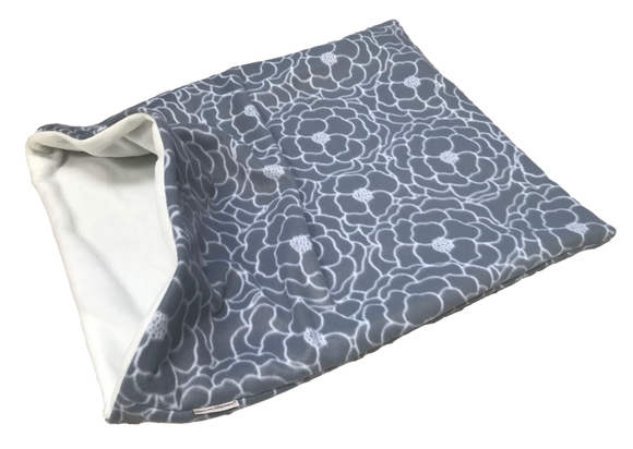 Elegant Blooms Weenie Warmer