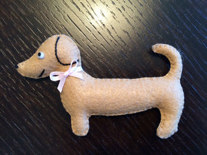 Miniature and toy dachshunds hotsell