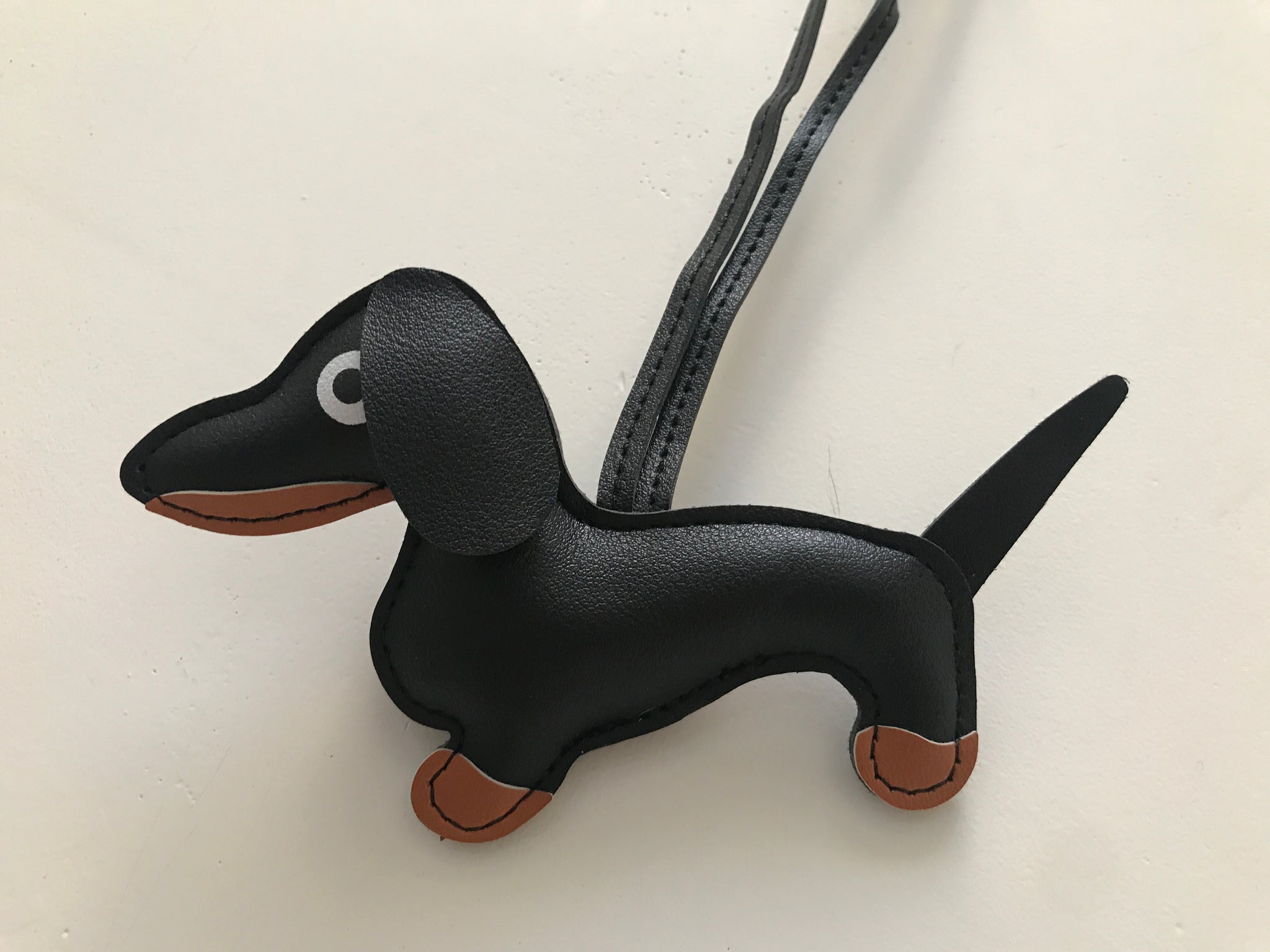 Leather Dachshund Bag Charm – WeenieWarmers